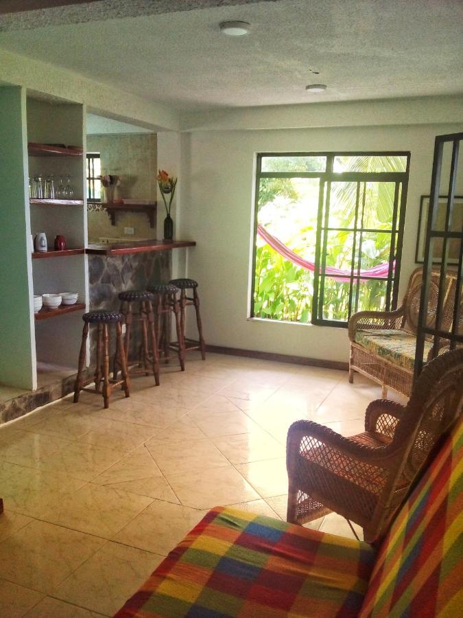 Windy View Guest House Archibolds Ngoại thất bức ảnh